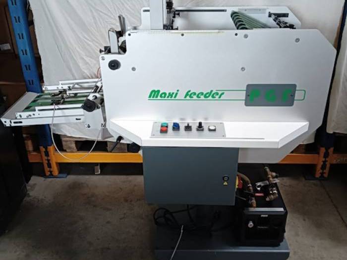 Image1 PGF Maxi Feeder