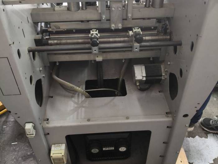 Petratto Mini Bat Plus Creasing Machine Pic 3