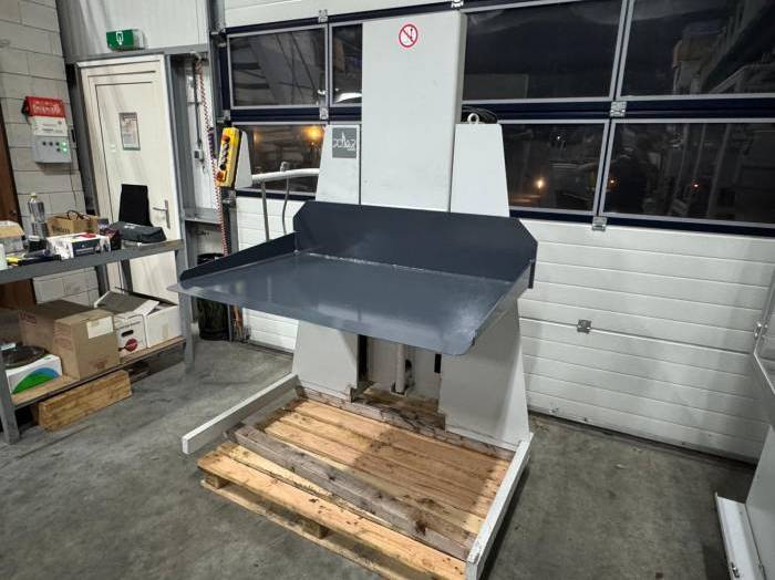 Polar LW 1000-4 lift Pic 7