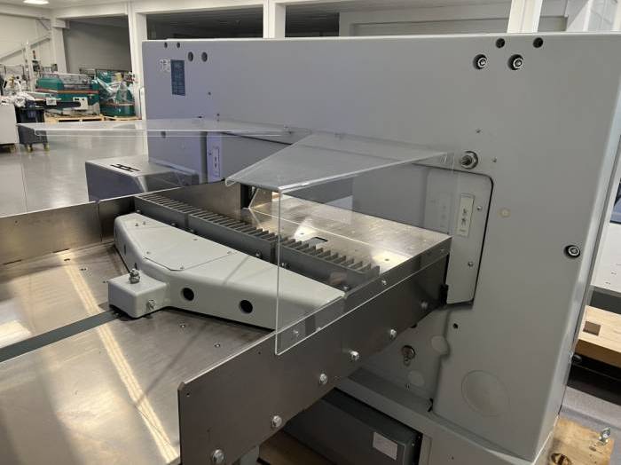 Polar Mohr 115 XT Plus Paper Guillotine Pic 11