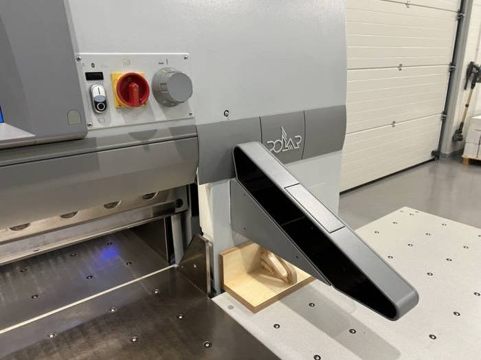 Polar Mohr 115 XT Plus Paper Guillotine Pic 4