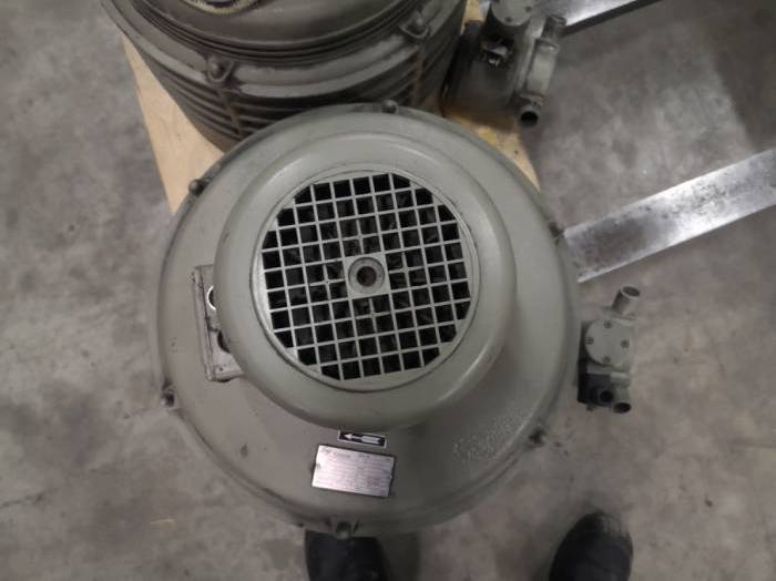 Polar Mohr pump / blower, Rietschle CEV 3709 Pic 2