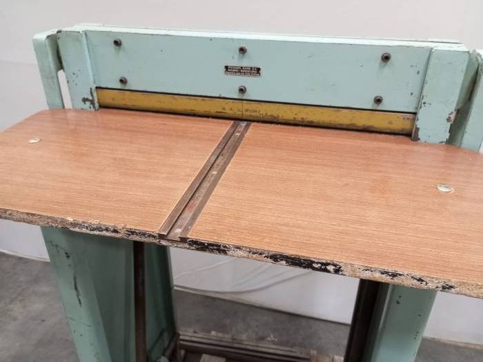 Punching Machine Richard Gans Pic 2