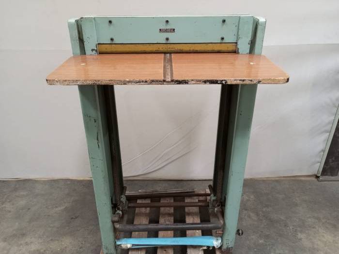 Punching Machine Richard Gans Pic 1