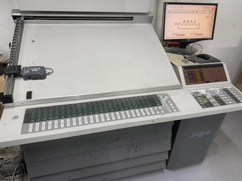 Ryobi 754 Pic 4
