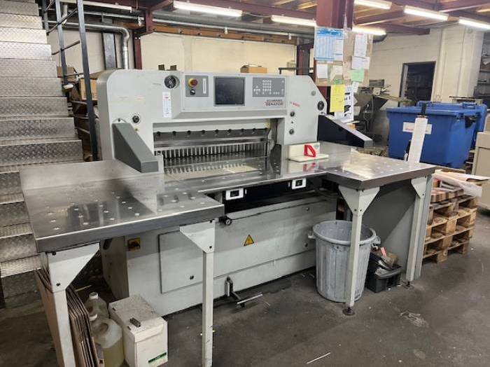 Schneider Senator 92 Pic 3