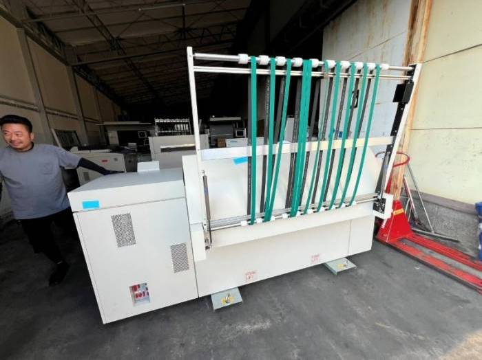 Screen PT R 8900 CTP with MA L8900 Autoloader Pic 4