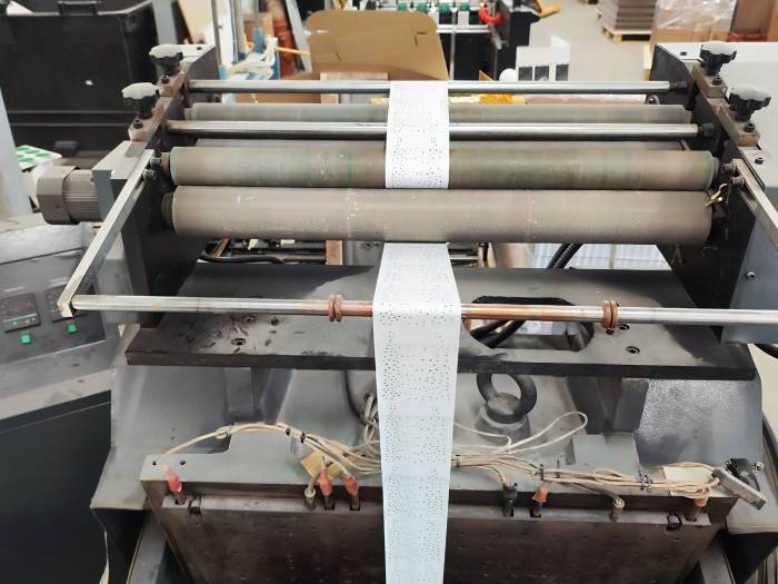 TYMB 750 Diecutter Hot Foil Pic 5