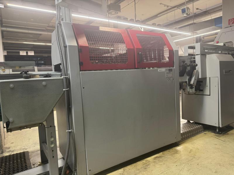 VBF Vesta jacketing machine Pic 3