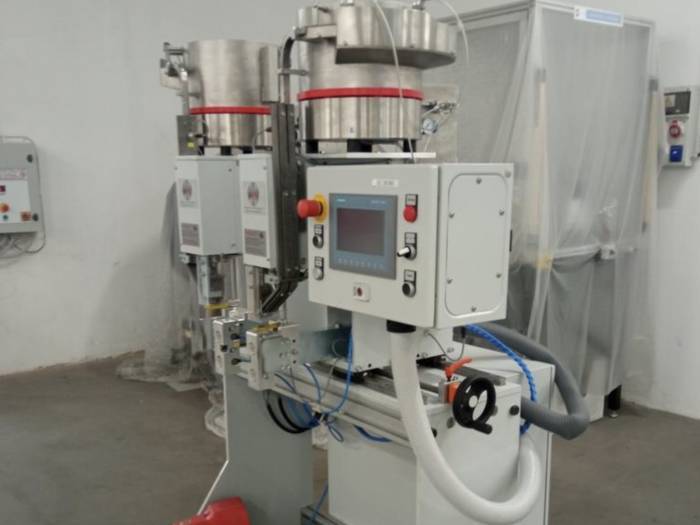 Walter Winter SFP 28R GU Riveting machine Pic 1