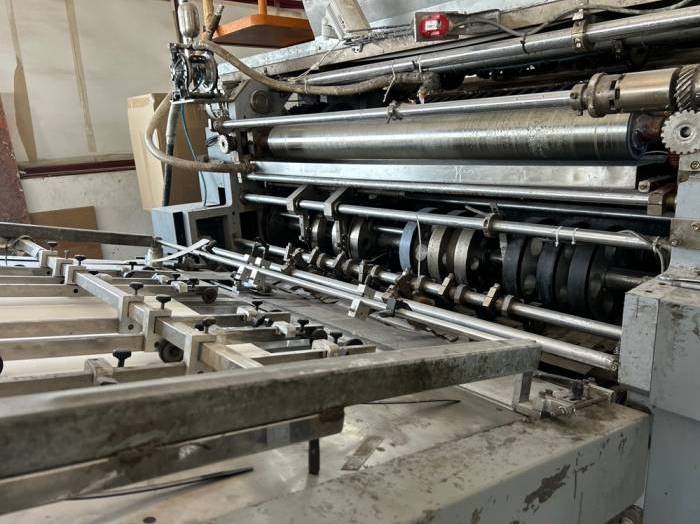 WFD 350 bag making machine Pic 12