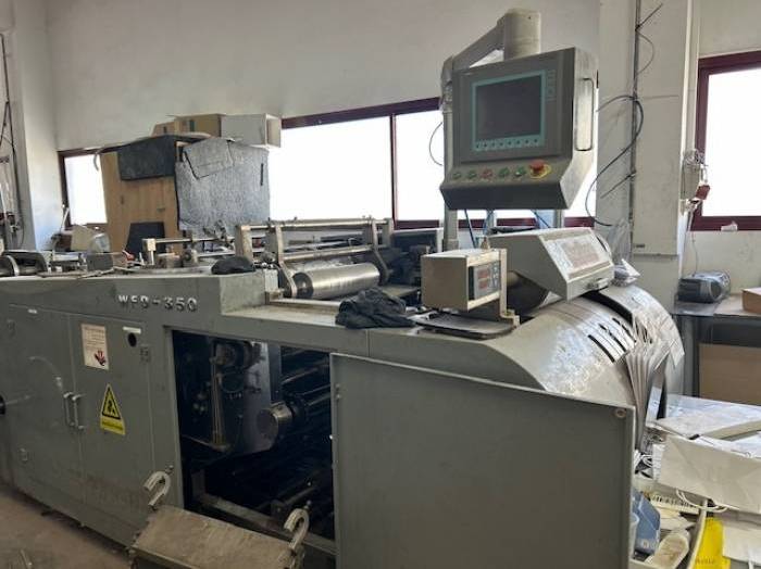 WFD 350 bag making machine Pic 10