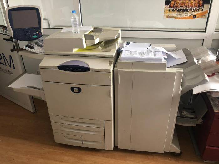 Xerox DocuColor DC 240 Pic 4