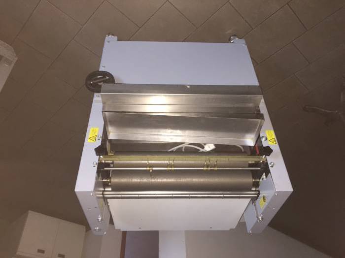 Zechini Glue machine Pic 4
