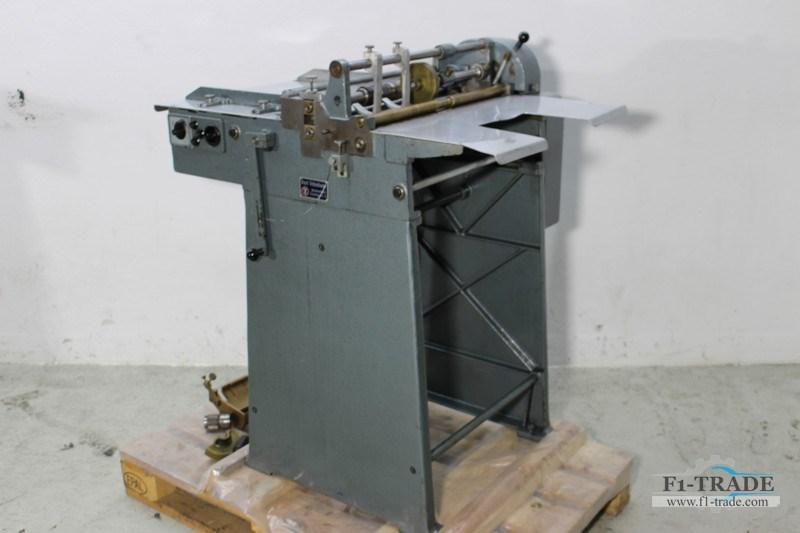 Karl Tranklein CGM Creasing Gluing machine for Covers  Pic 1
